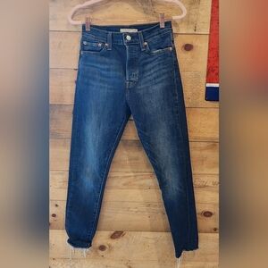 LEVIS Classic High-Rise Women’s Blue Jeans